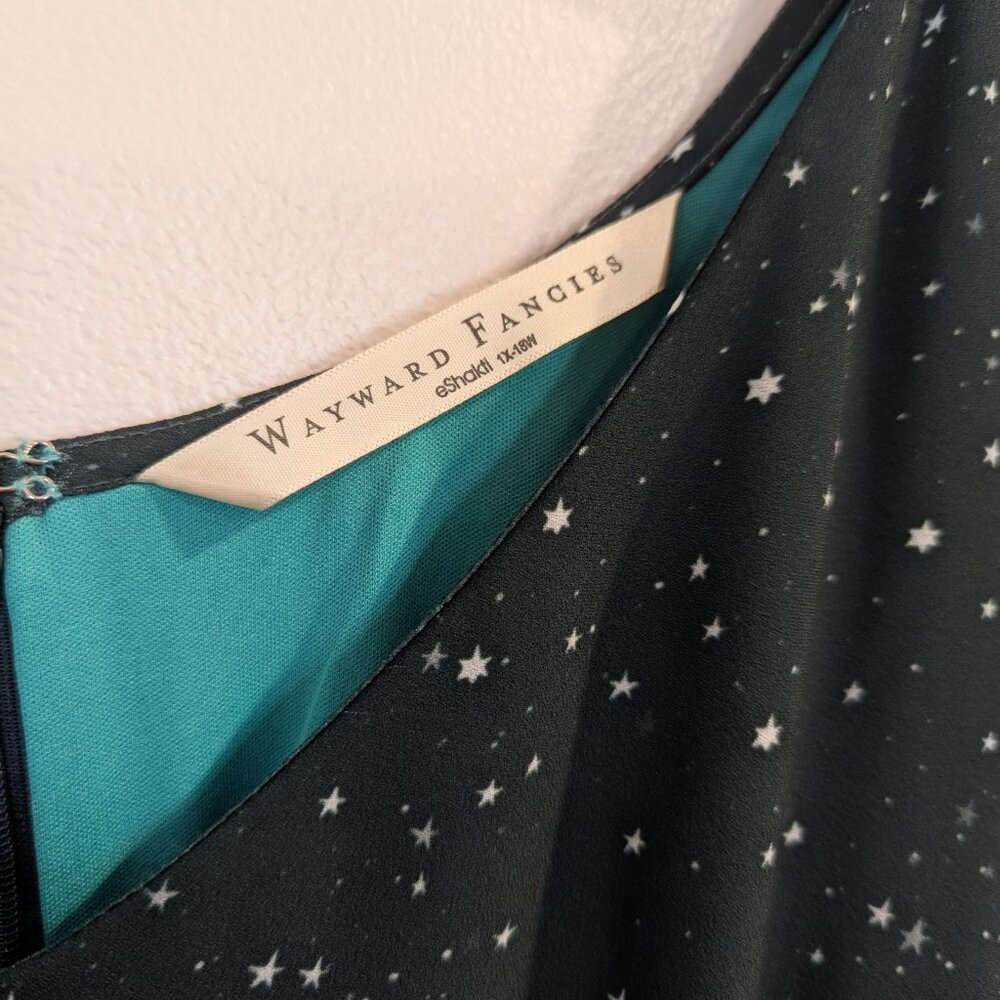 ESHAKTI Wayward Fancies Ombre Star Print Dress 1X-18W Crepe Pleated Empire Waist - Picture 7 of 11